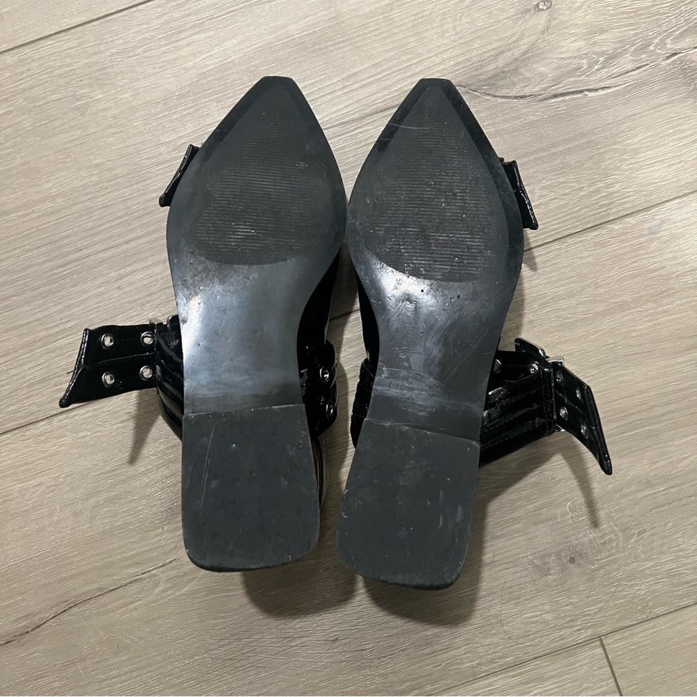 Steve Madden Graya Flat - Picture 2 of 4